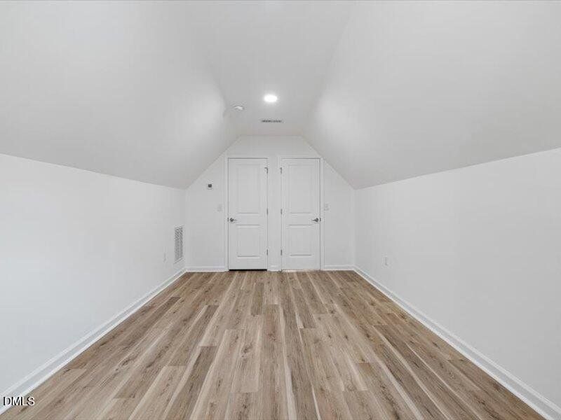 25-ISAB8080 25-ISAB8080