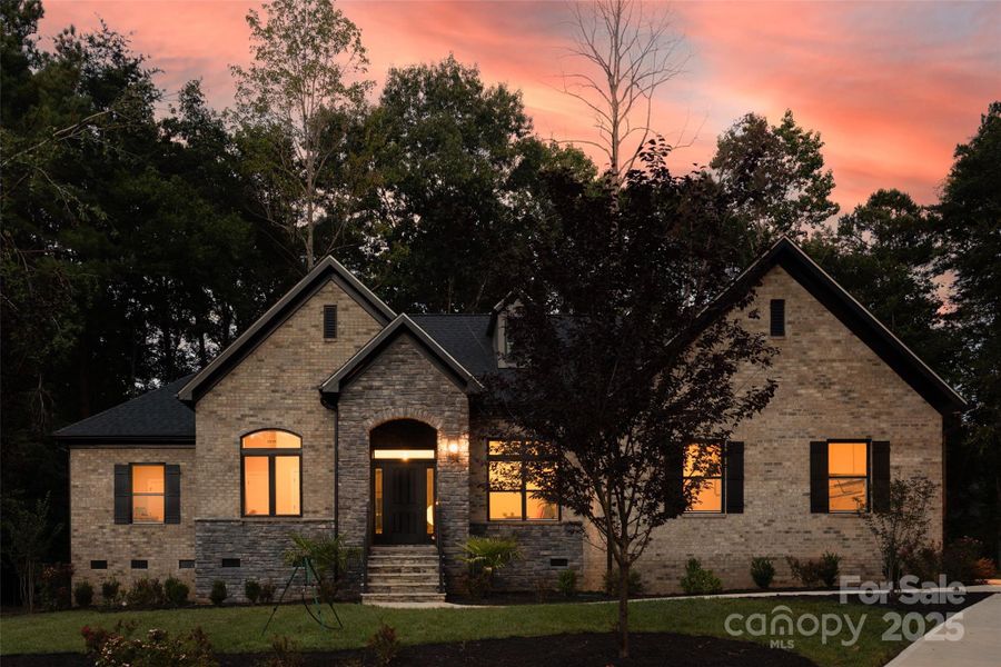 Image 32 of a home in .