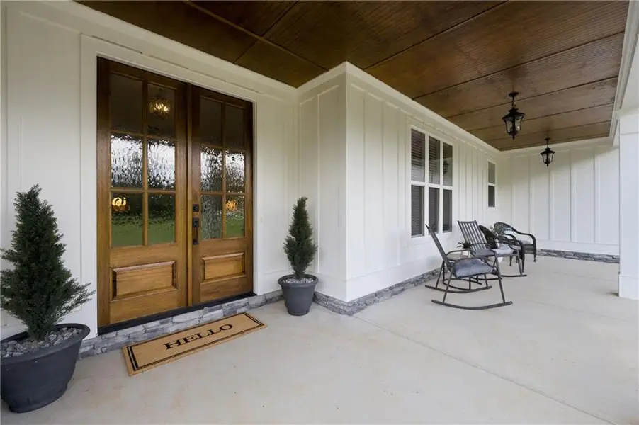 Exterior details and patio area of a home in , Dawsonville (Image 29).