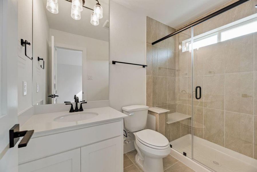 Furnished interior view inside a new home in Providence Cove, McKinney (Image 7).