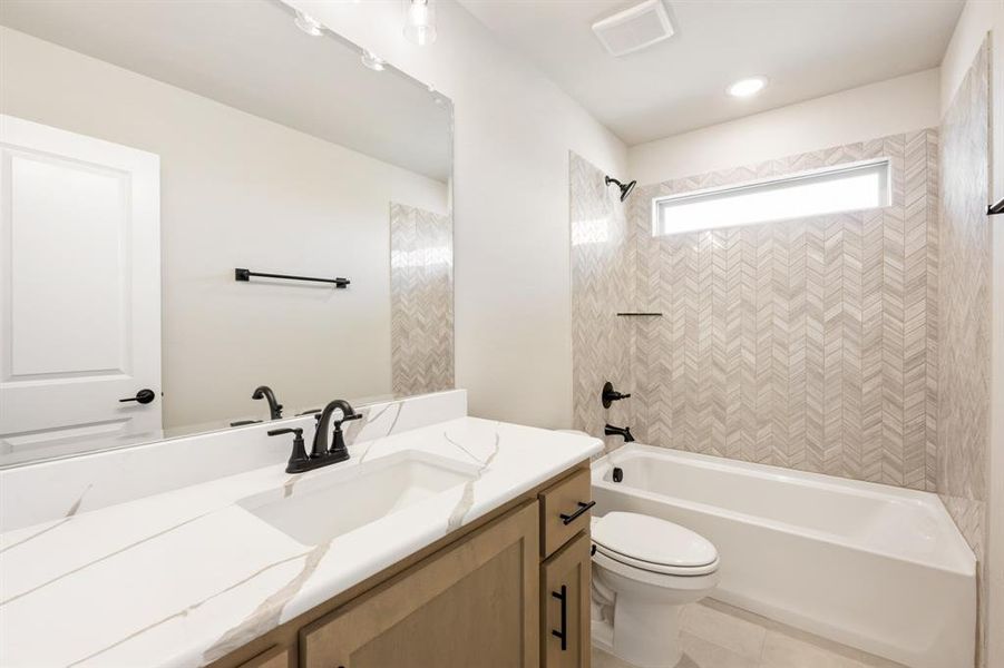 Furnished interior view inside a new home in Devonshire Classic 50-55, Forney (Image 16). Furnished interior view inside a new home in Devonshire Classic 50-55, Forney (Image 16).