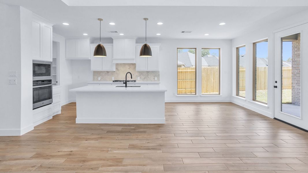 Spacious, unfurnished interior of a new home in Audubon, Magnolia (Image 12).