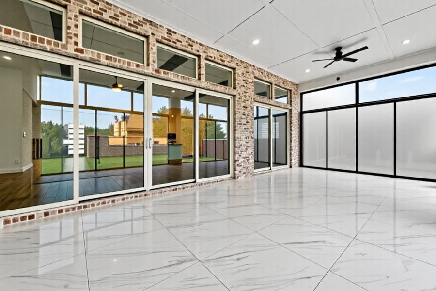 Image 47 of a home in . Image 47 of a home in .