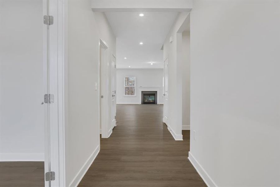 Spacious, unfurnished interior of a new home in Crystal Falls, Dawsonville (Image 18).