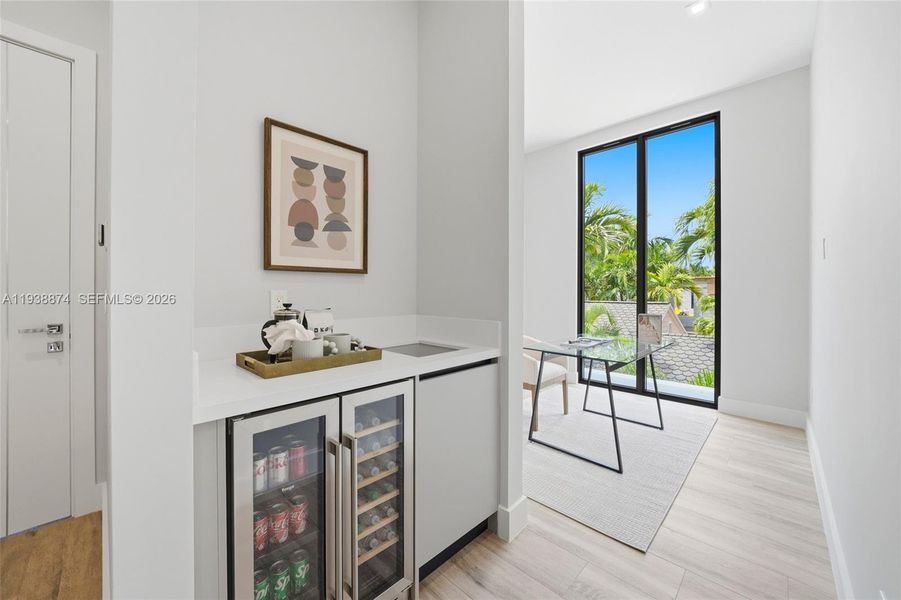 Furnished interior view inside a new home in , Fort Lauderdale (Image 13).
