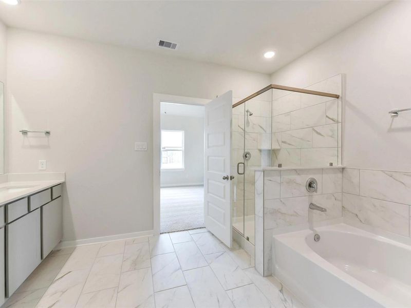 Furnished interior view inside a new home in Sierra Vista, Rosharon (Image 5). Furnished interior view inside a new home in Sierra Vista, Rosharon (Image 5).