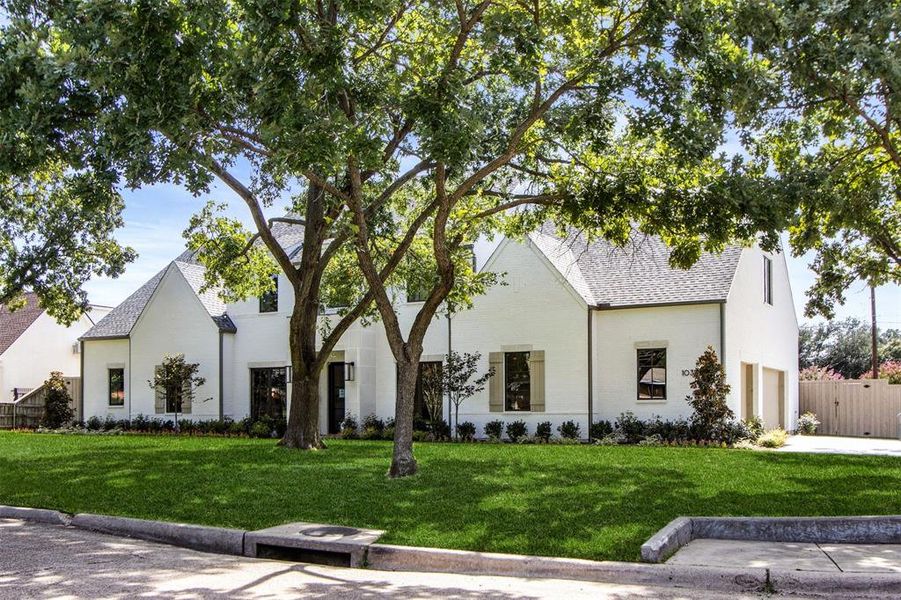 Natural landscape and outdoor views near in Dallas (Image 38). Natural landscape and outdoor views near in Dallas (Image 38).