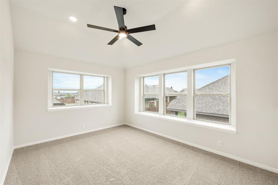 Spacious, unfurnished interior of a new home in Arcadia Trails Classic 60, Balch Springs (Image 31).