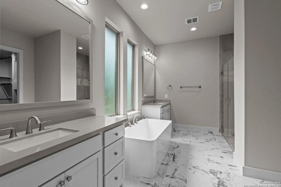 Furnished interior view inside a new home in Esperanza - 80' & 90', Boerne (Image 7). Furnished interior view inside a new home in Esperanza - 80' & 90', Boerne (Image 7).