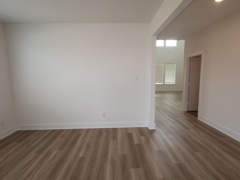 Spacious, unfurnished interior of a new home in Miller's Pond, Rosenberg (Image 35). Spacious, unfurnished interior of a new home in Miller's Pond, Rosenberg (Image 35).