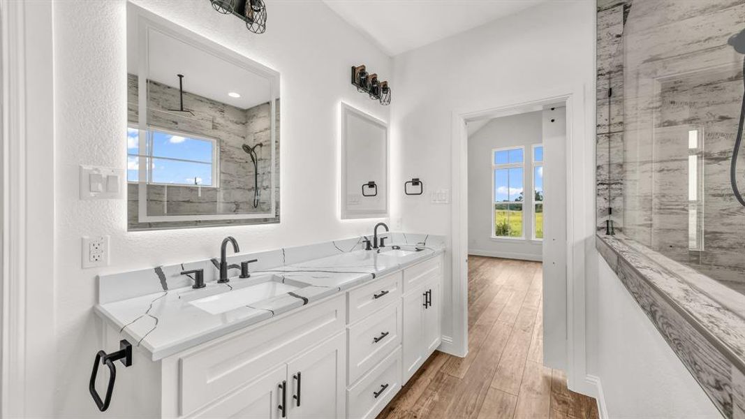 Furnished interior view inside a new home in Oak Water Ranch, Granbury (Image 8).