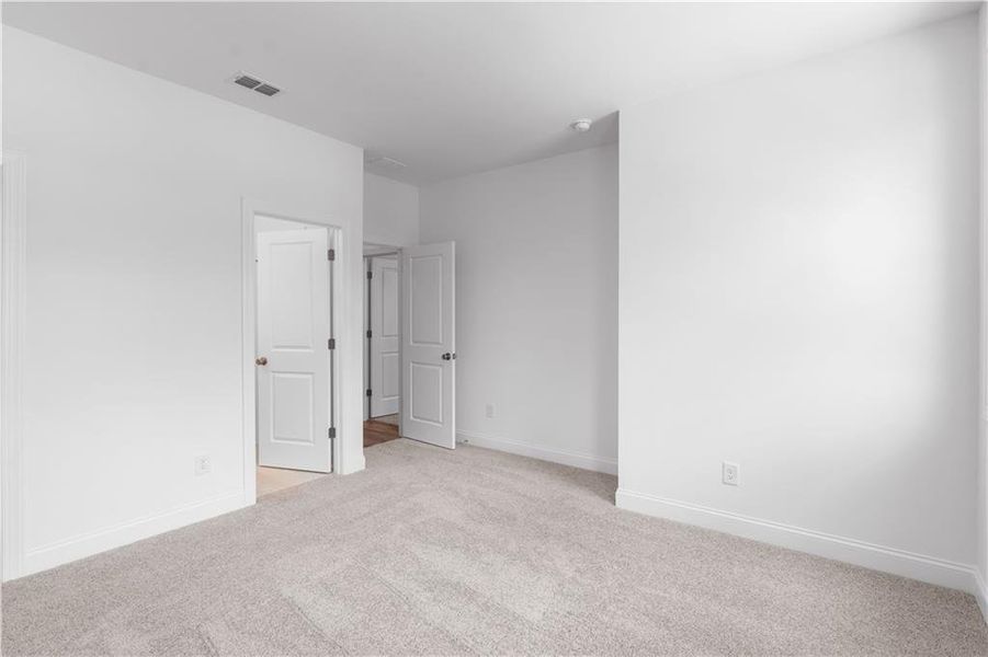 Spacious, unfurnished interior of a new home in , Buford (Image 30). Spacious, unfurnished interior of a new home in , Buford (Image 30).