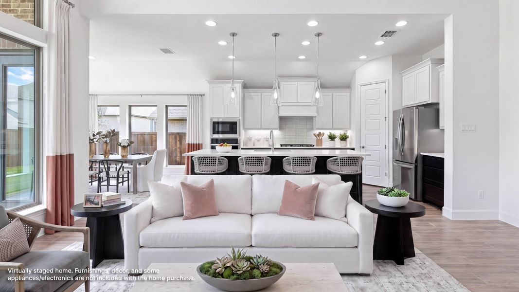 Furnished interior view inside a new home in Eliana, McKinney (Image 9).