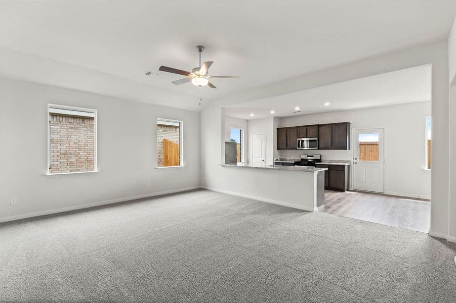 Spacious, unfurnished interior of a new home in Cresson Estates, Cresson (Image 7).