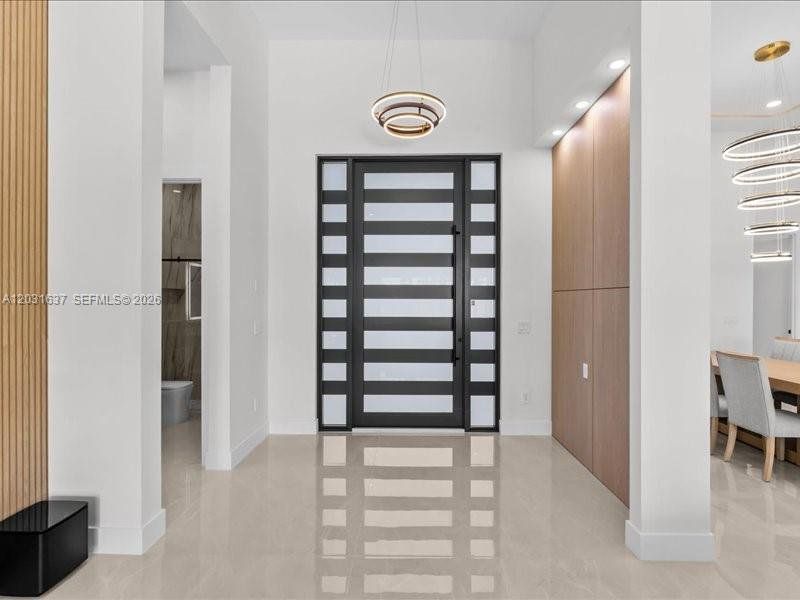 Image 51 of a home in .