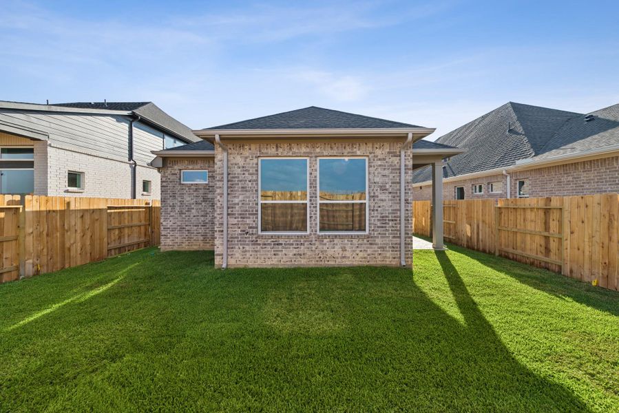 Exterior details and patio area of a home in The Grand Prairie 40’, Hockley (Image 23). Exterior details and patio area of a home in The Grand Prairie 40’, Hockley (Image 23).