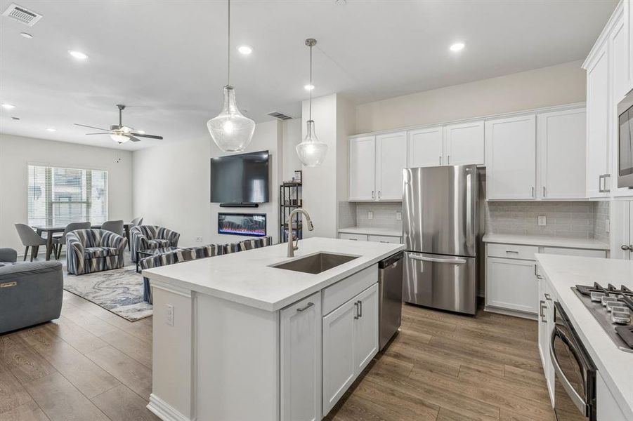 Furnished interior view inside a new home in , Frisco (Image 10).