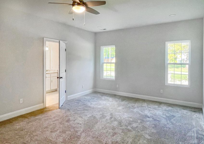 Spacious, unfurnished interior of a new home in , Ridgeville (Image 11).