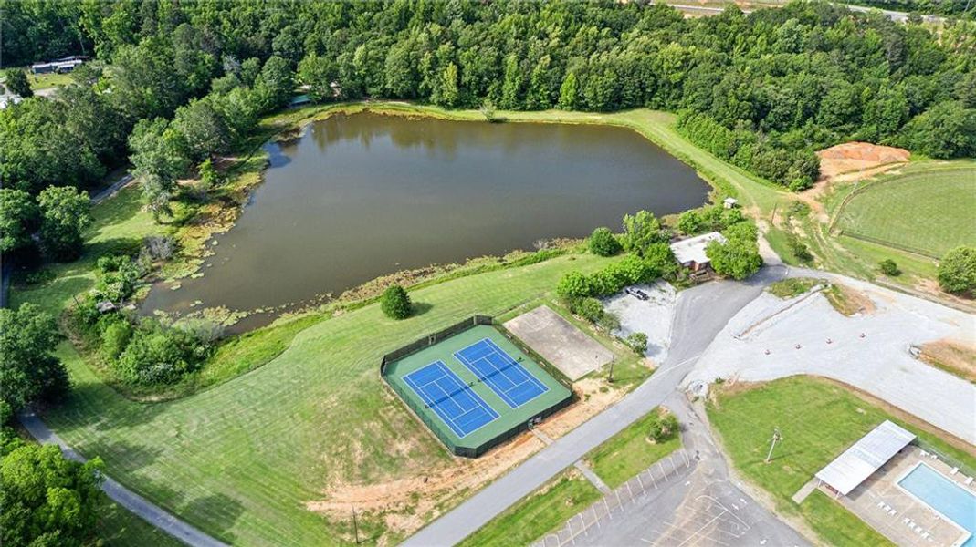 Community amenities in , Crawford (Image 32).