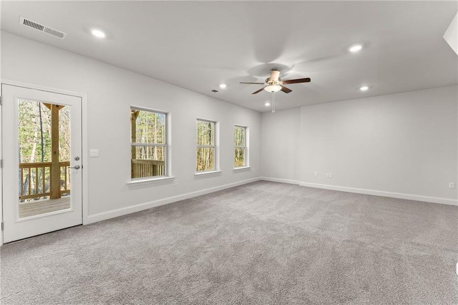 Spacious, unfurnished interior of a new home in Magnolia Villas, Cornelia (Image 23).