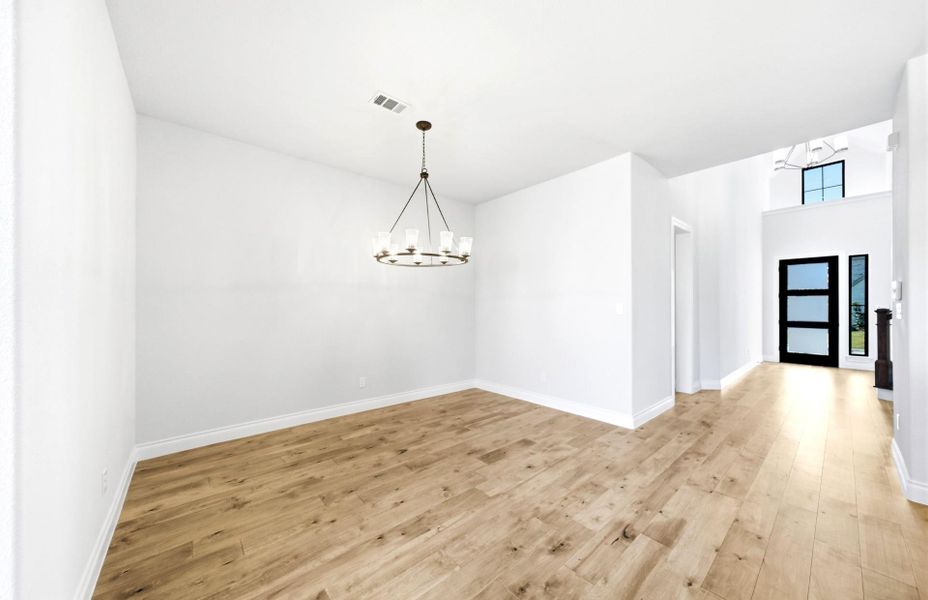 Spacious, unfurnished interior of a new home in The Highlands 55′, Porter (Image 31).