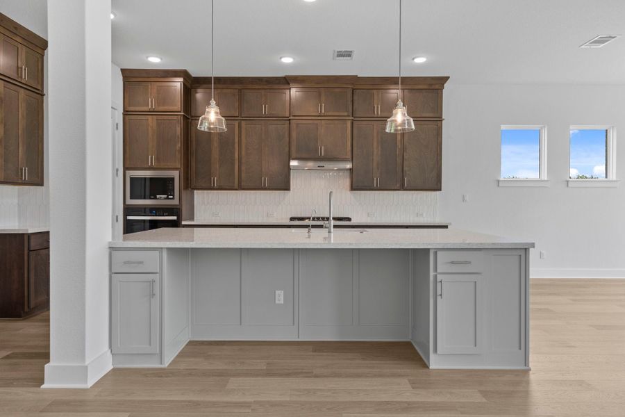 4br New Home in Leander, TX.  - Slide 8