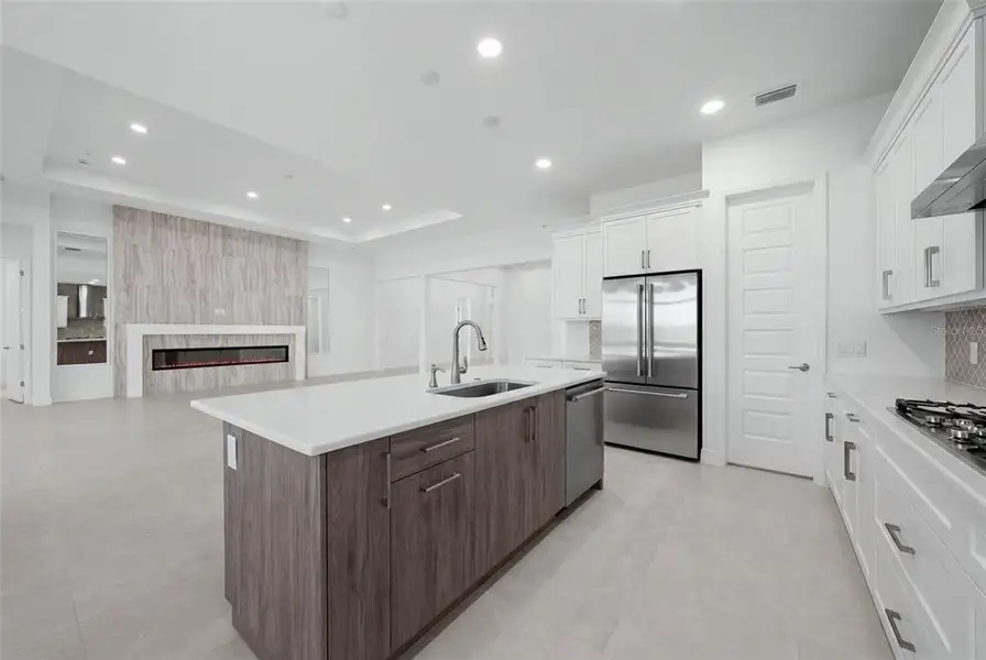 Furnished interior view inside a new home in , Sarasota (Image 12).