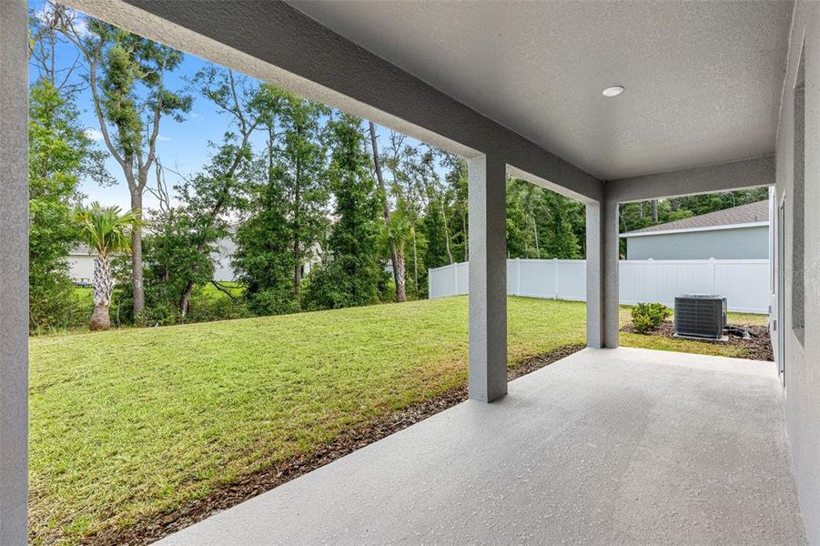 Exterior details and patio area of a home in , Deland (Image 34).