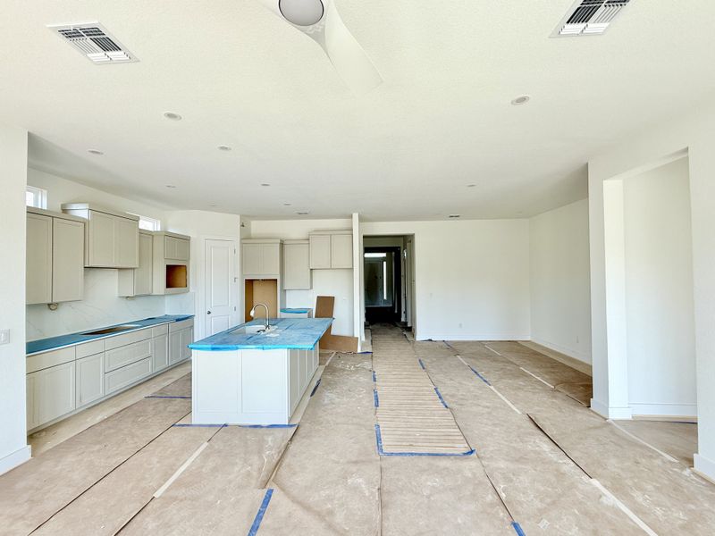 Image 17 of a home in Persimmon. Image 17 of a home in Persimmon.