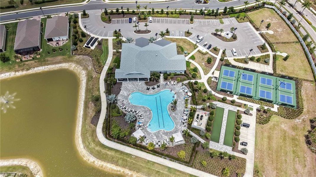 Community amenities in , Port Charlotte (Image 65).