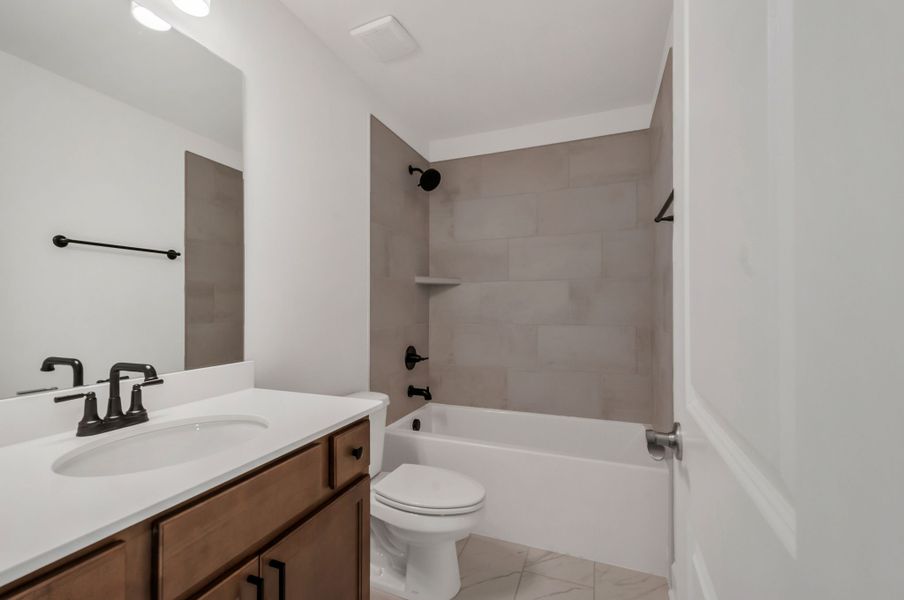 Rutledge III Farmhouse - Bath 3 Rutledge III Farmhouse - Bath 3