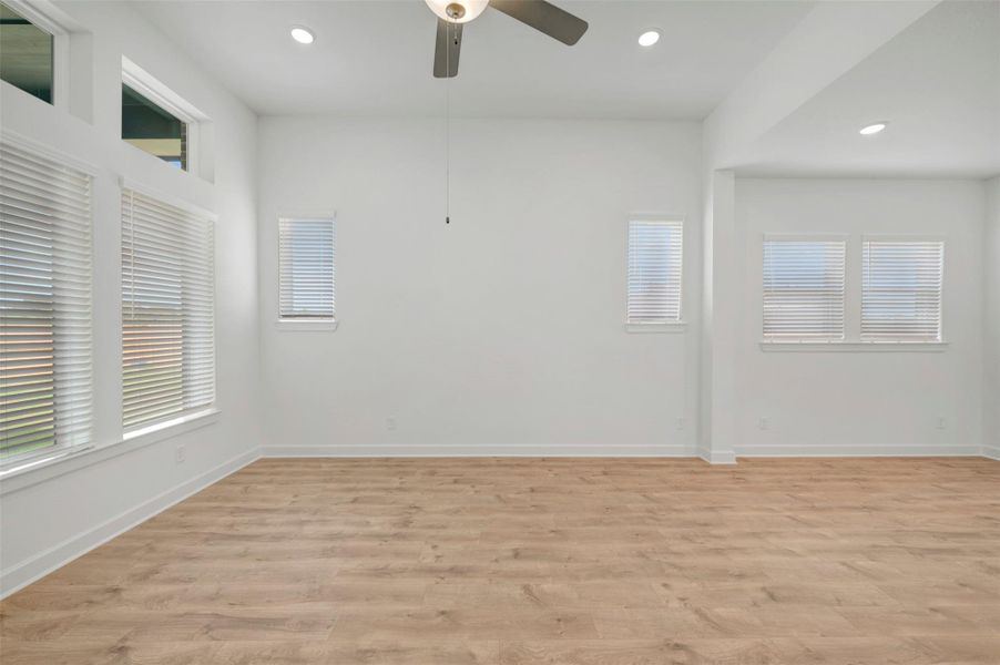 Spacious, unfurnished interior of a new home in Grange - Reserve Collection, Katy (Image 24). Spacious, unfurnished interior of a new home in Grange - Reserve Collection, Katy (Image 24).