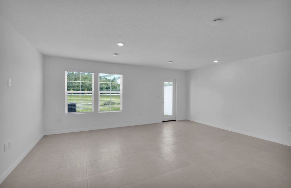 Spacious, unfurnished interior of a new home in Normandy Pines, Jacksonville (Image 17). Spacious, unfurnished interior of a new home in Normandy Pines, Jacksonville (Image 17).
