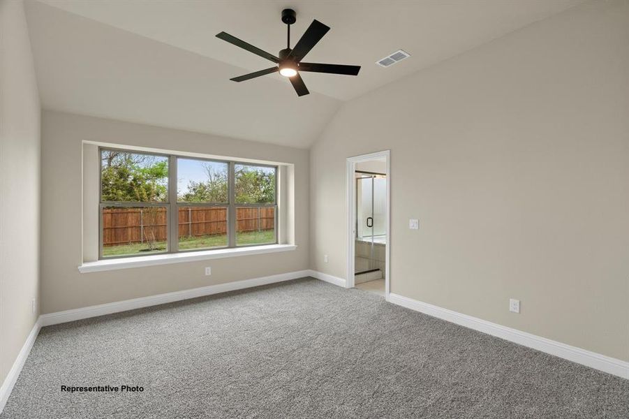 Spacious, unfurnished interior of a new home in , Springtown (Image 8).