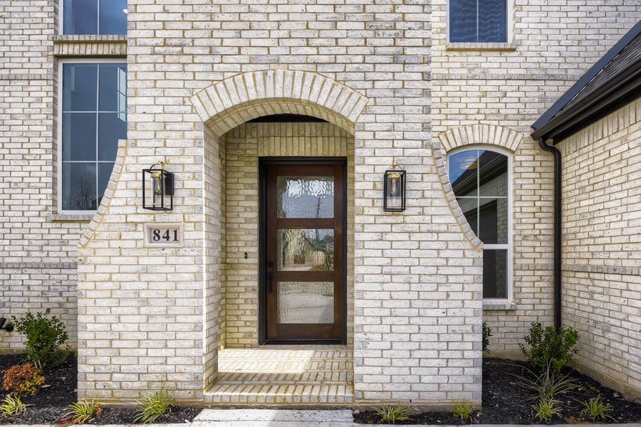 841 Bella Casa - Front Entryway