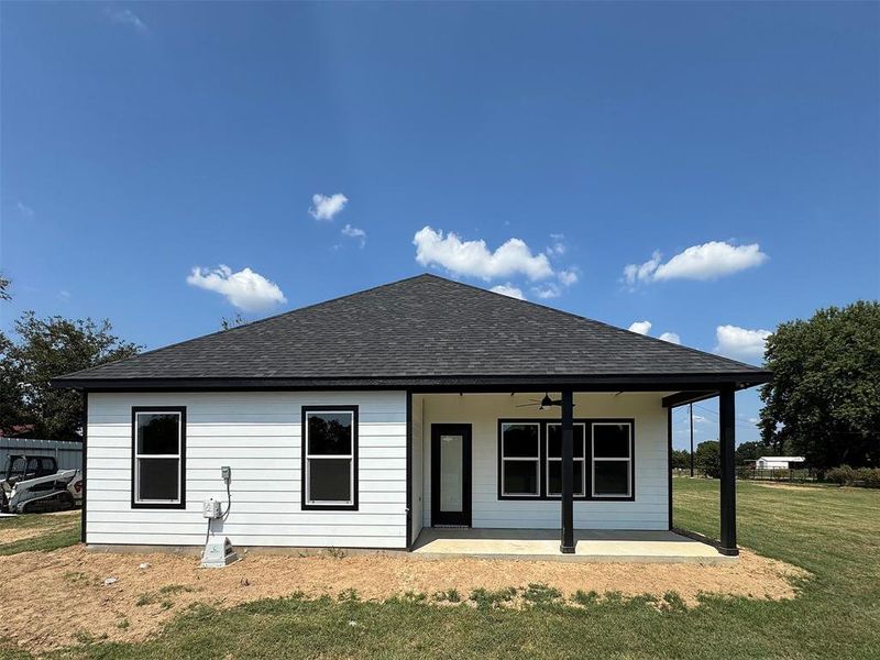 Front exterior of a new home in , Mabank, TX, highlighting curb appeal (Image 2).