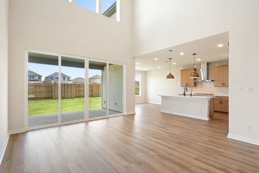 Spacious, unfurnished interior of a new home in Lariat, Liberty Hill (Image 21).