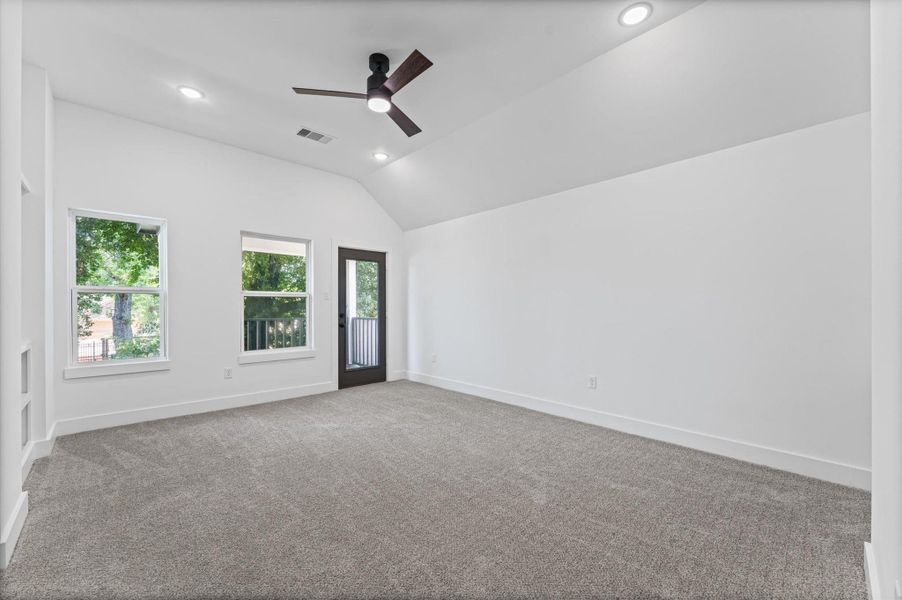 Spacious, unfurnished interior of a new home in , Houston (Image 27). Spacious, unfurnished interior of a new home in , Houston (Image 27).