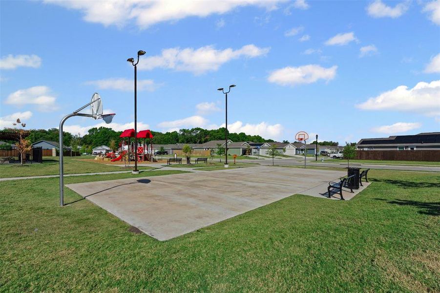 Community amenities in , Princeton (Image 23).