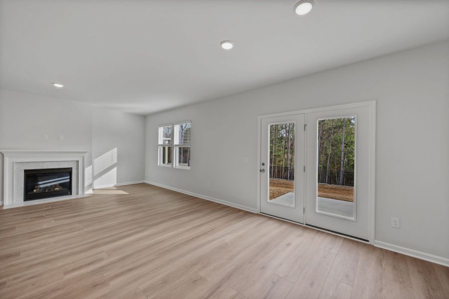 Spacious, unfurnished interior of a new home in Grand Arbor, Blythewood (Image 23).