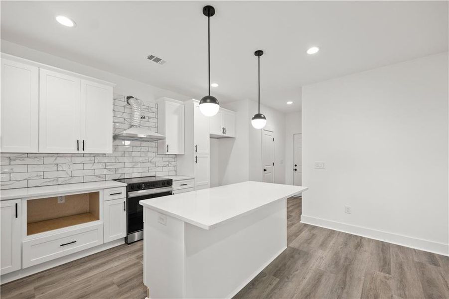 Furnished interior view inside a new home in , Clarkesville (Image 13). Furnished interior view inside a new home in , Clarkesville (Image 13).