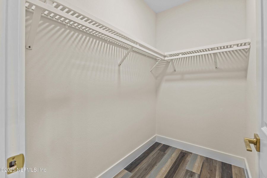 Spacious, unfurnished interior of a new home in , Orange Park (Image 16).