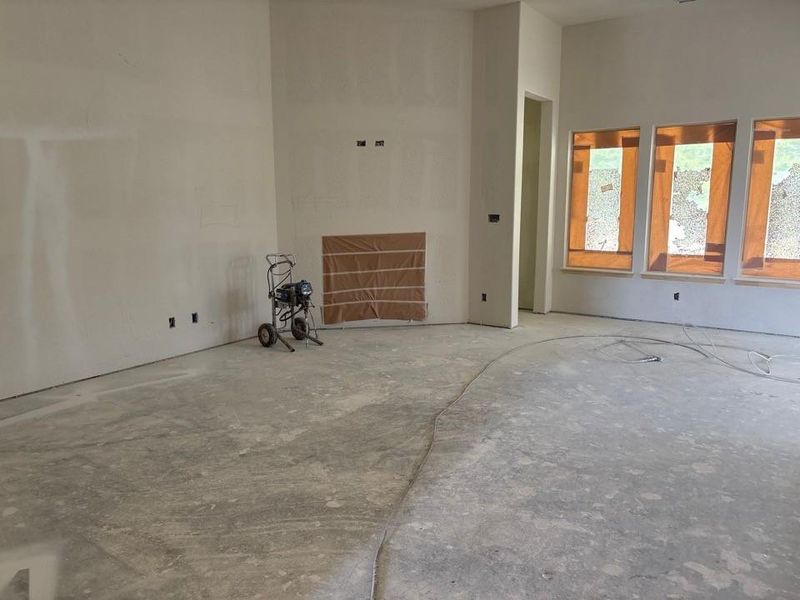 Spacious, unfurnished interior of a new home in Waterford Park, Weatherford (Image 10). Spacious, unfurnished interior of a new home in Waterford Park, Weatherford (Image 10).