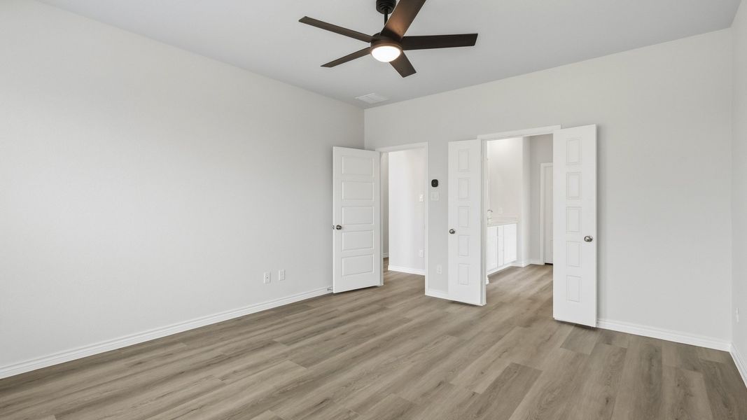 Primary suite