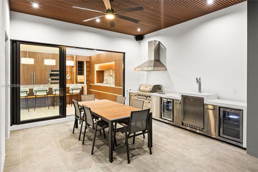 Furnished interior view inside a new home in , Miami (Image 58).