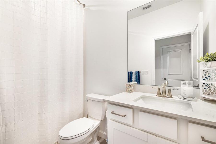 Furnished interior view inside a new home in , Punta Gorda (Image 9).