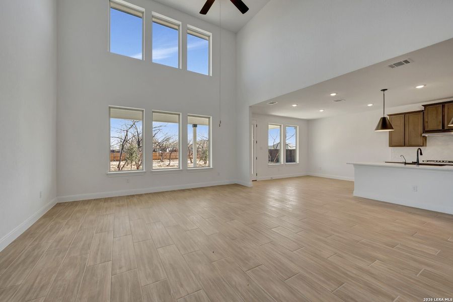Spacious, unfurnished interior of a new home in Everly Estates, San Antonio (Image 29).