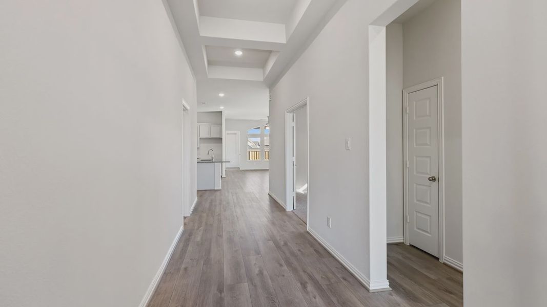 This is a representative photo of the floor plan.