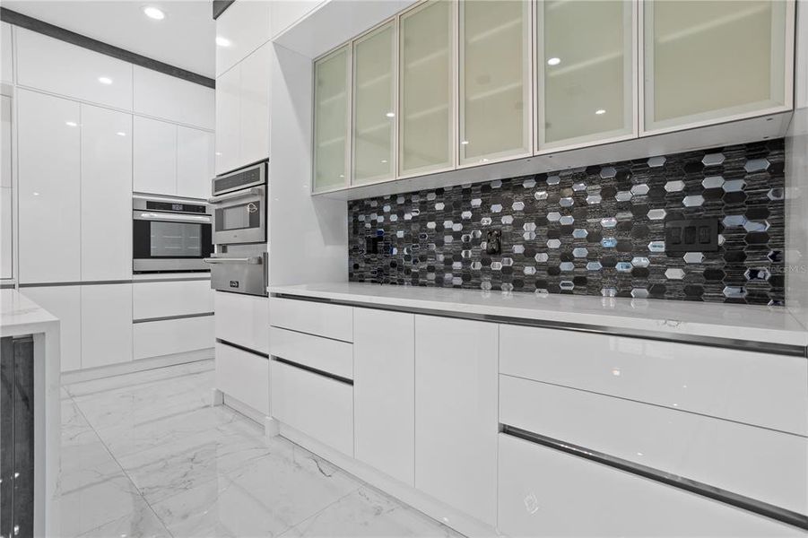 Furnished interior view inside a new home in , Eustis (Image 12).