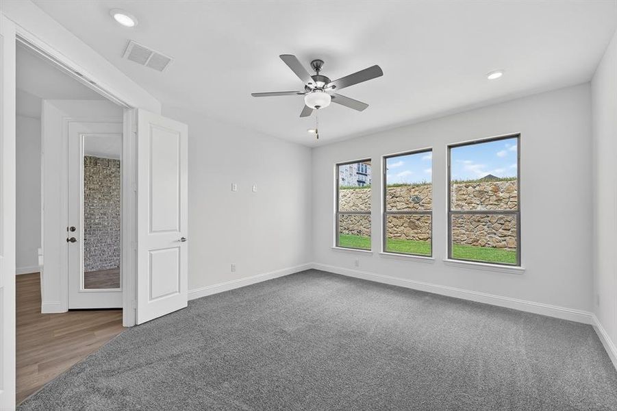 1717 Grackle Drive ~ Ready Now 1717 Grackle Drive ~ Ready Now
